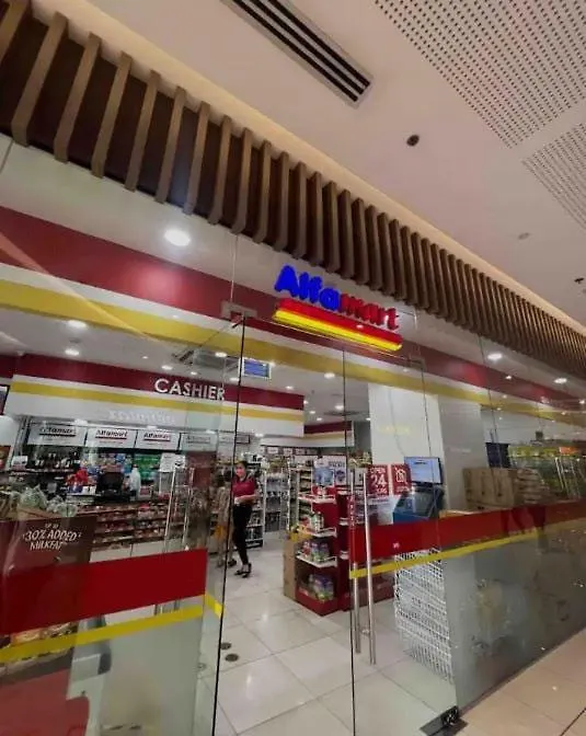 Luxury For Less Next To Bgc And Makati Cbd Apartment Manila