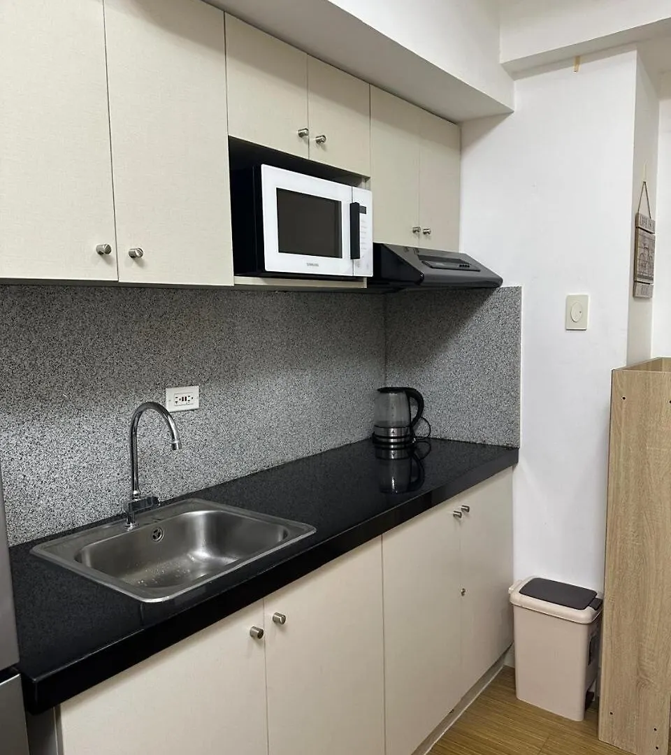 Luxury For Less Next To Bgc And Makati Cbd Apartment Manila 0*,