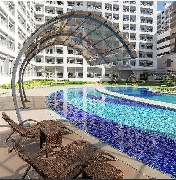 Luxury For Less Next To Bgc And Makati Cbd Apartment Manila